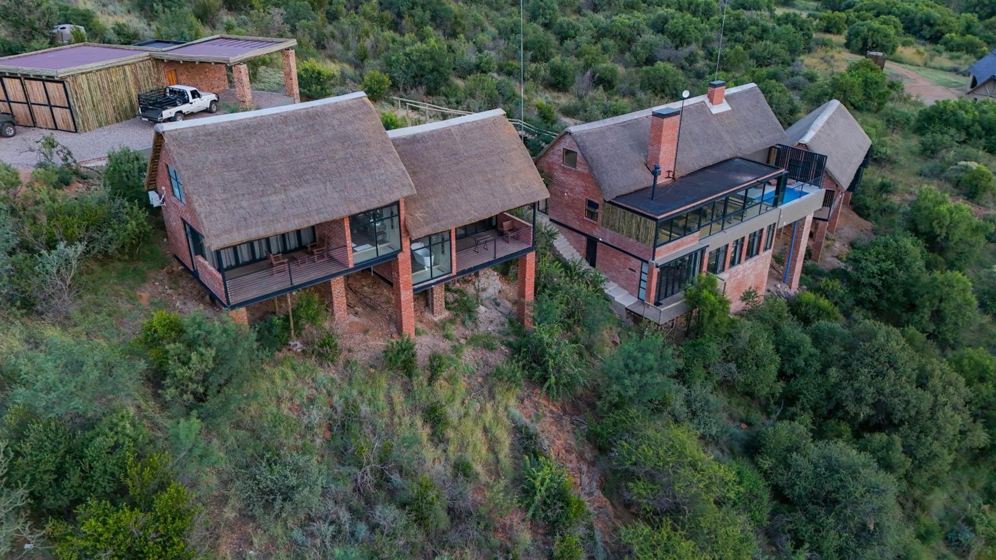 Cliffhanger Lodge Mabula Game Reserve ภายนอก รูปภาพ